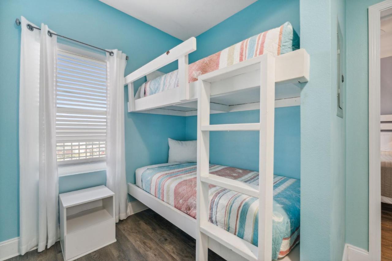 Sea-Renity At Laketown Wharf #1607 By Nautical Properties Panama City Beach Ngoại thất bức ảnh
