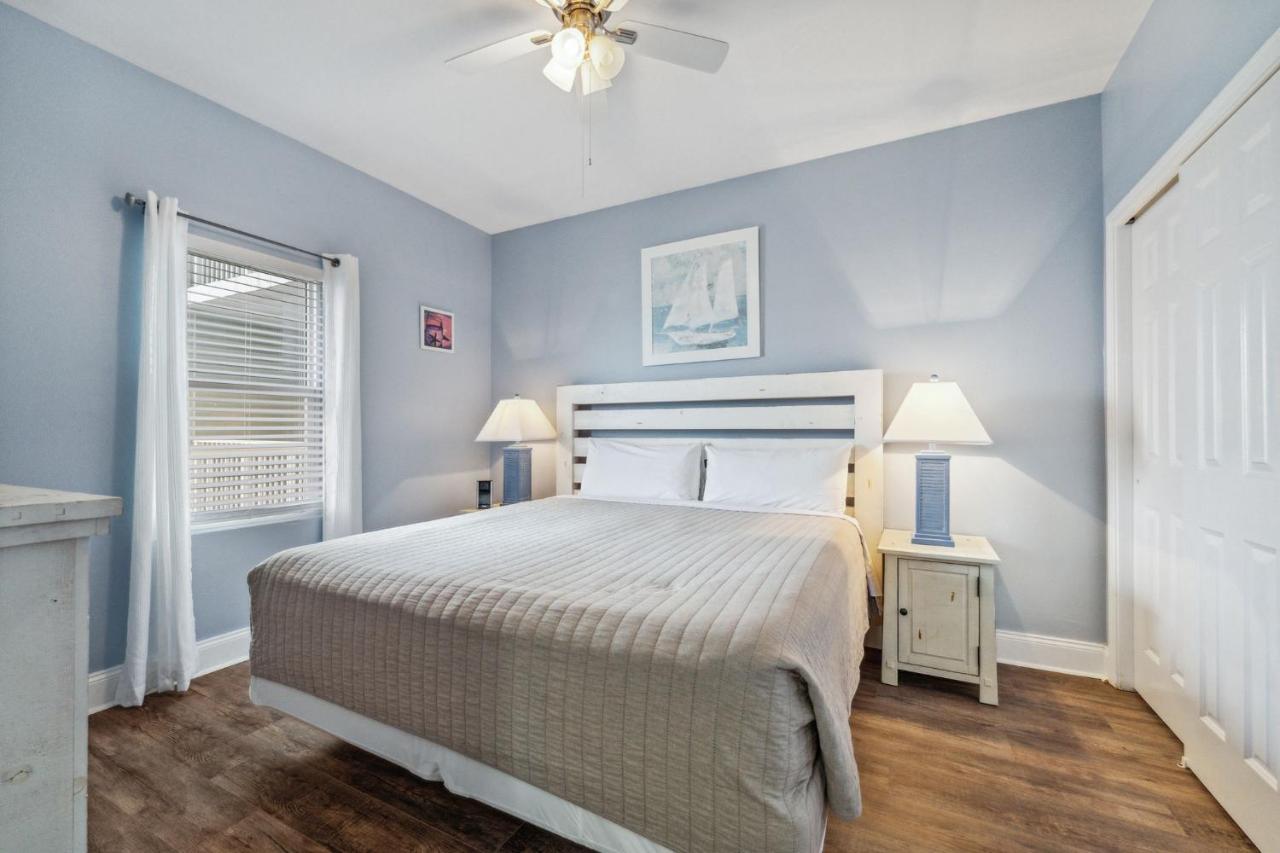 Sea-Renity At Laketown Wharf #1607 By Nautical Properties Panama City Beach Ngoại thất bức ảnh