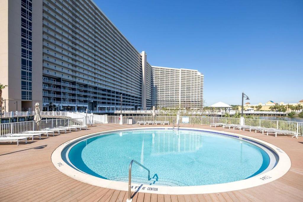Sea-Renity At Laketown Wharf #1607 By Nautical Properties Panama City Beach Ngoại thất bức ảnh